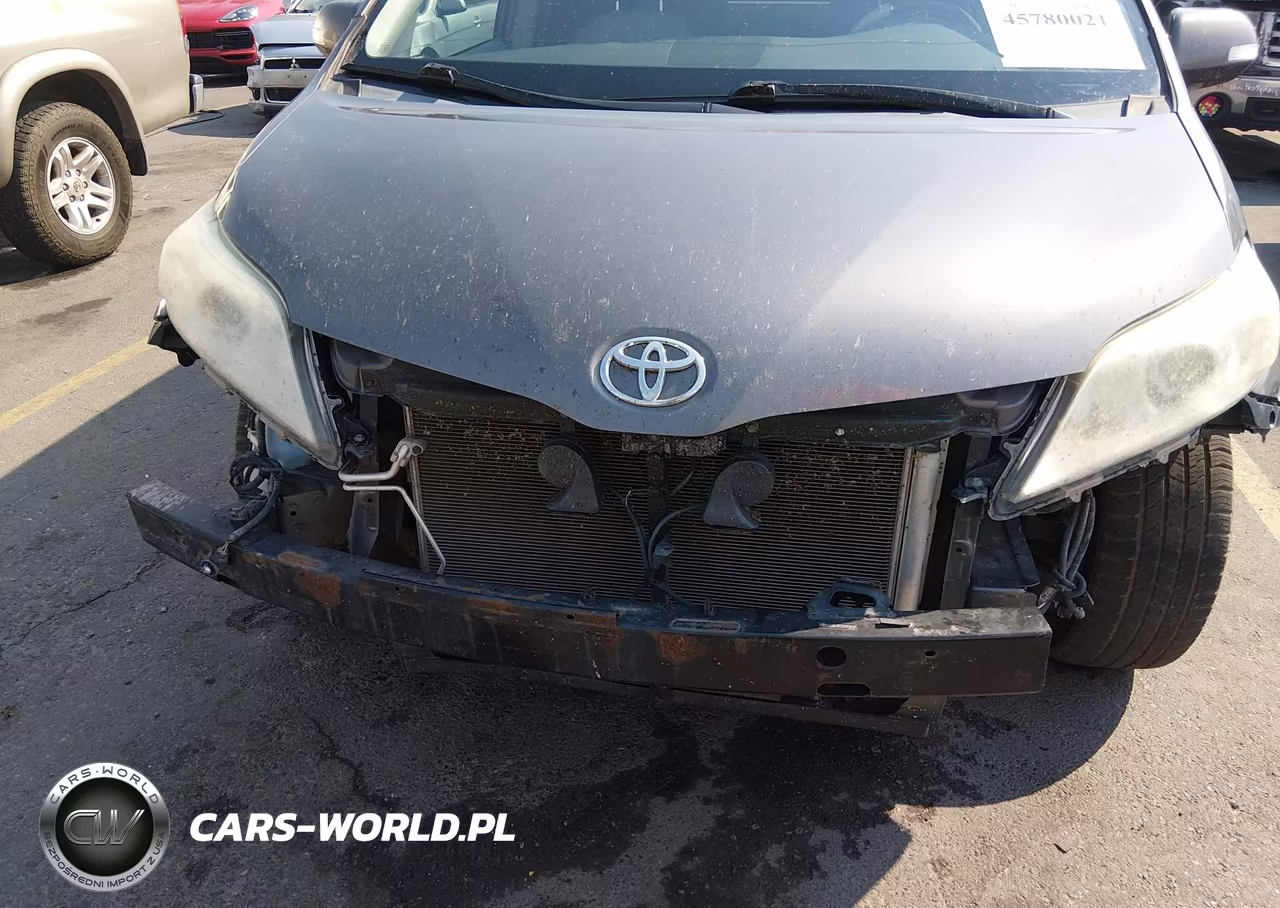 2013 Toyota Sienna Limited 7 Passenger VIN:5TDDK3DC5DS062448 - 6