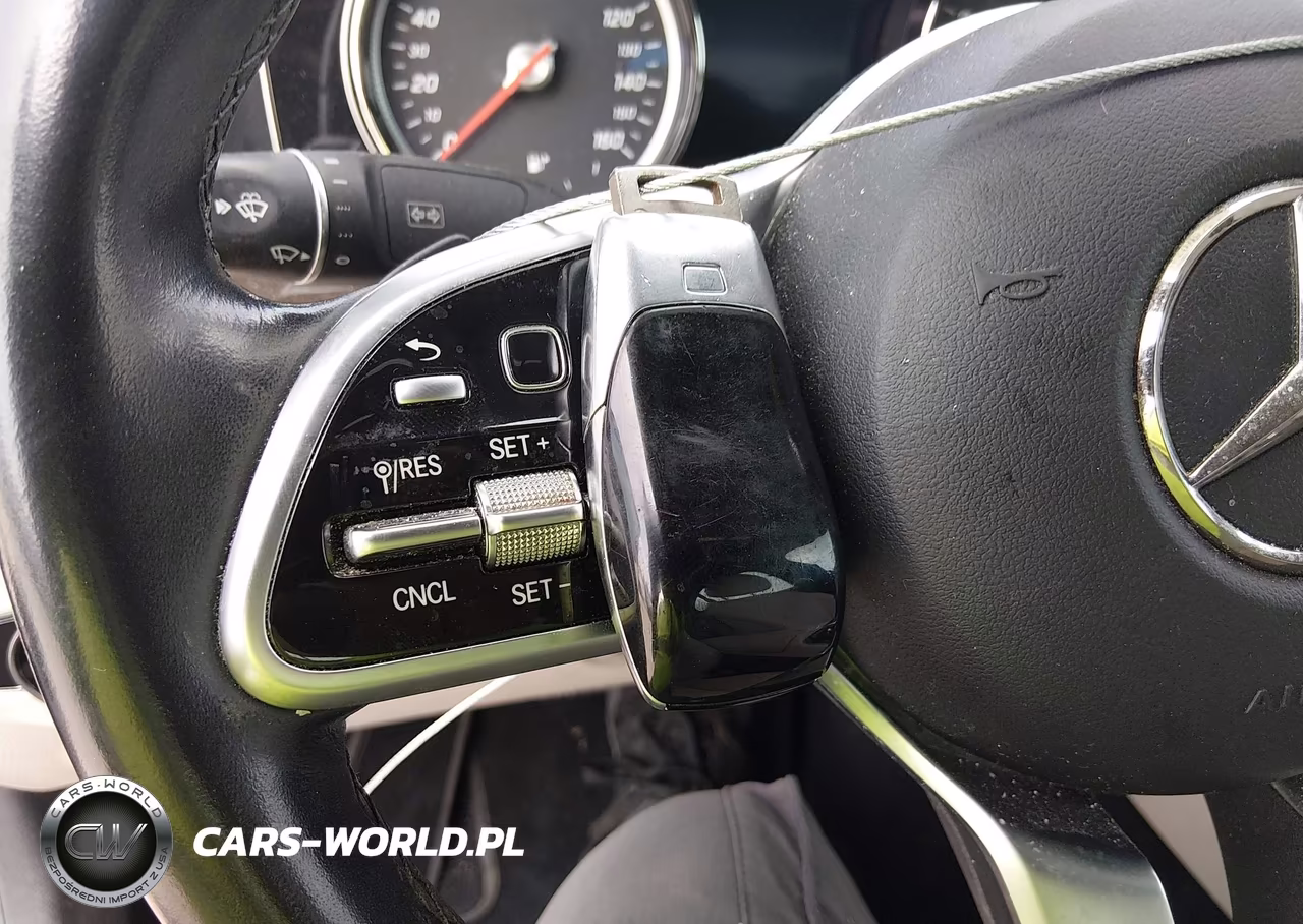 2019 Mercedes-Benz E 300 VIN:WDDZF4JB7KA644739 - 11