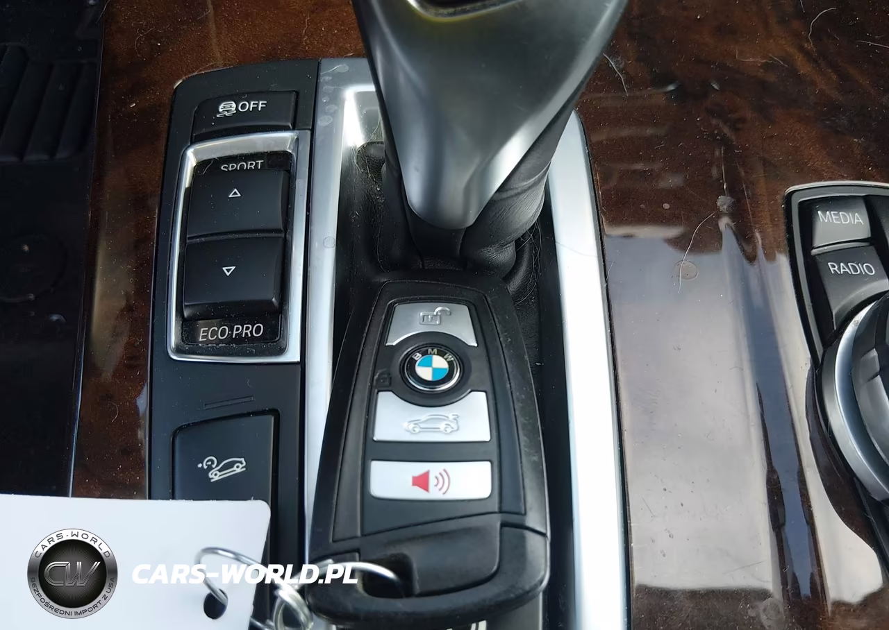 2015 BMW X4 xDrive28I VIN:5UXXW3C5XF0F88828 - 11