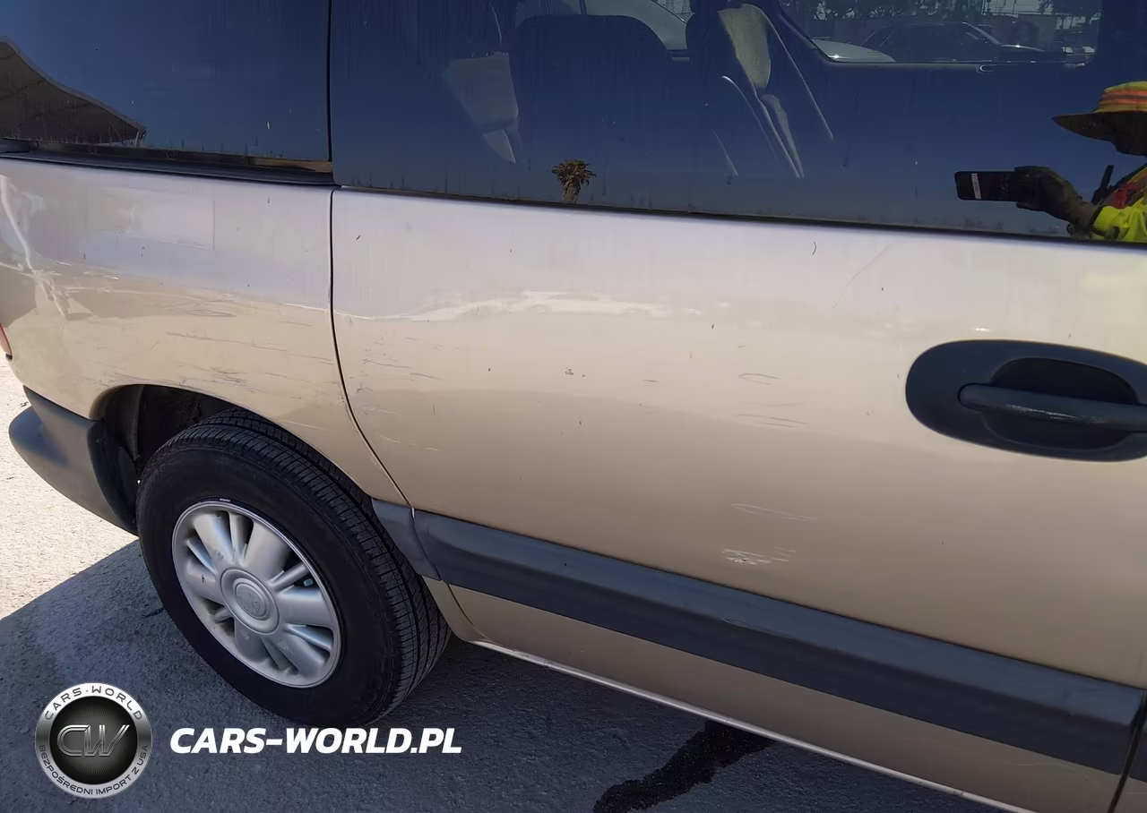 1998 Plymouth Voyager Se VIN:1P4GP45G2WB694657 - 15