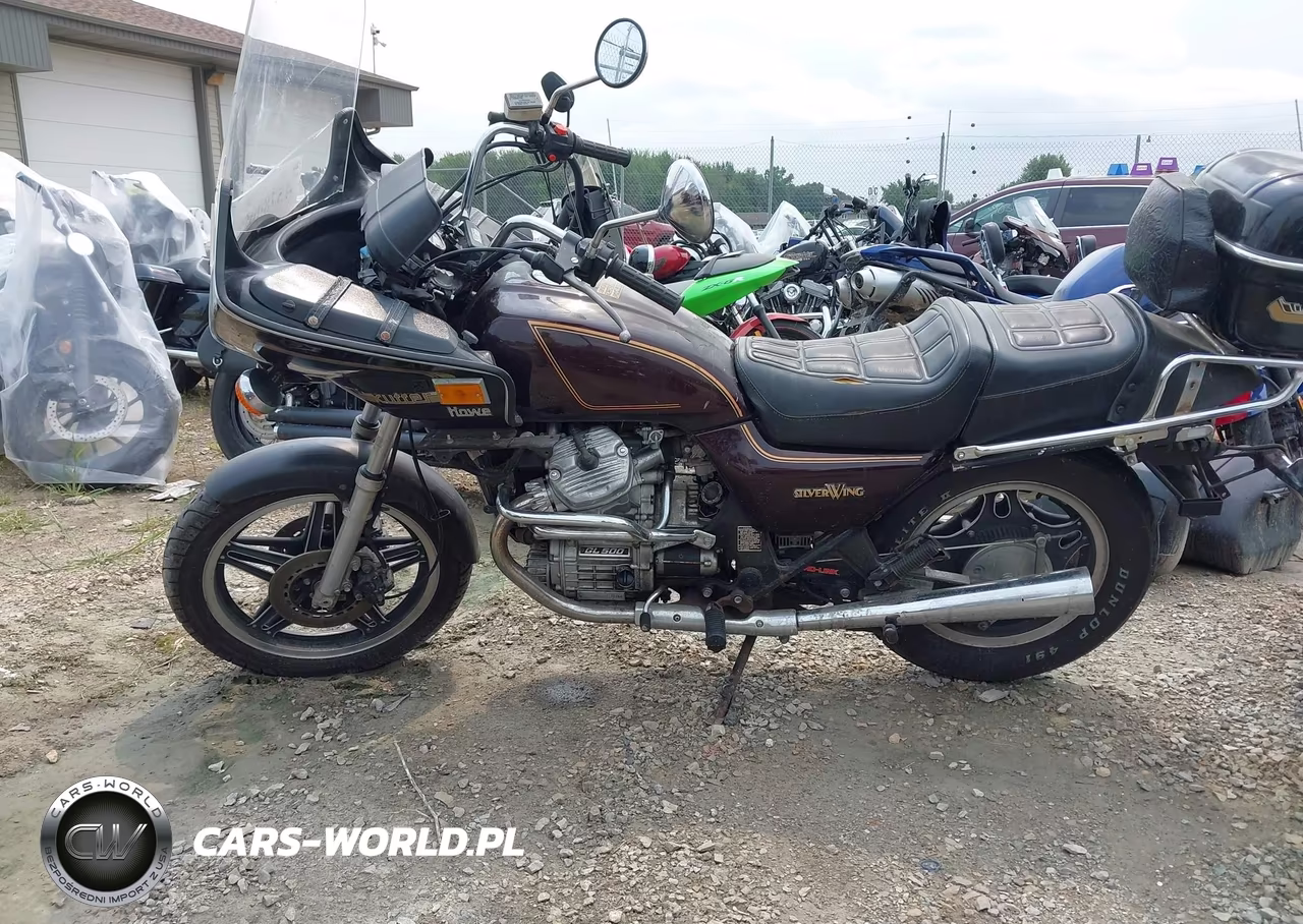 1982 Honda Gl500 I VIN:JH2PC0217CM108082 - 13