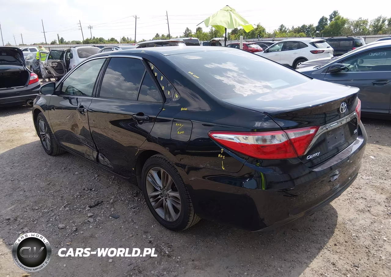 2017 Toyota Camry Se VIN:4T1BF1FK1HU771413 - 3