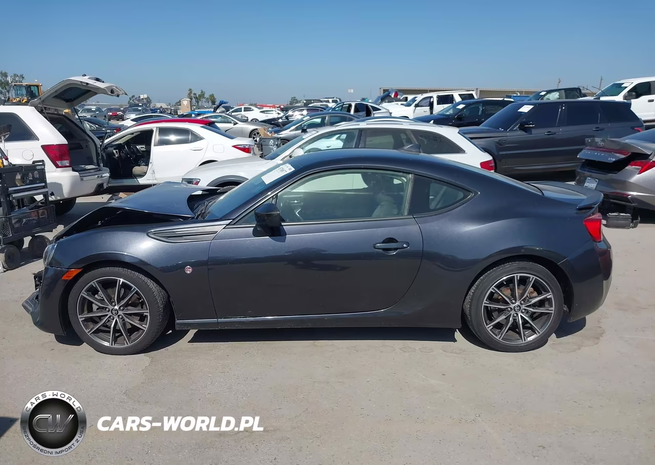 2017 Toyota 86 VIN:JF1ZNAA19H8705937 - 14