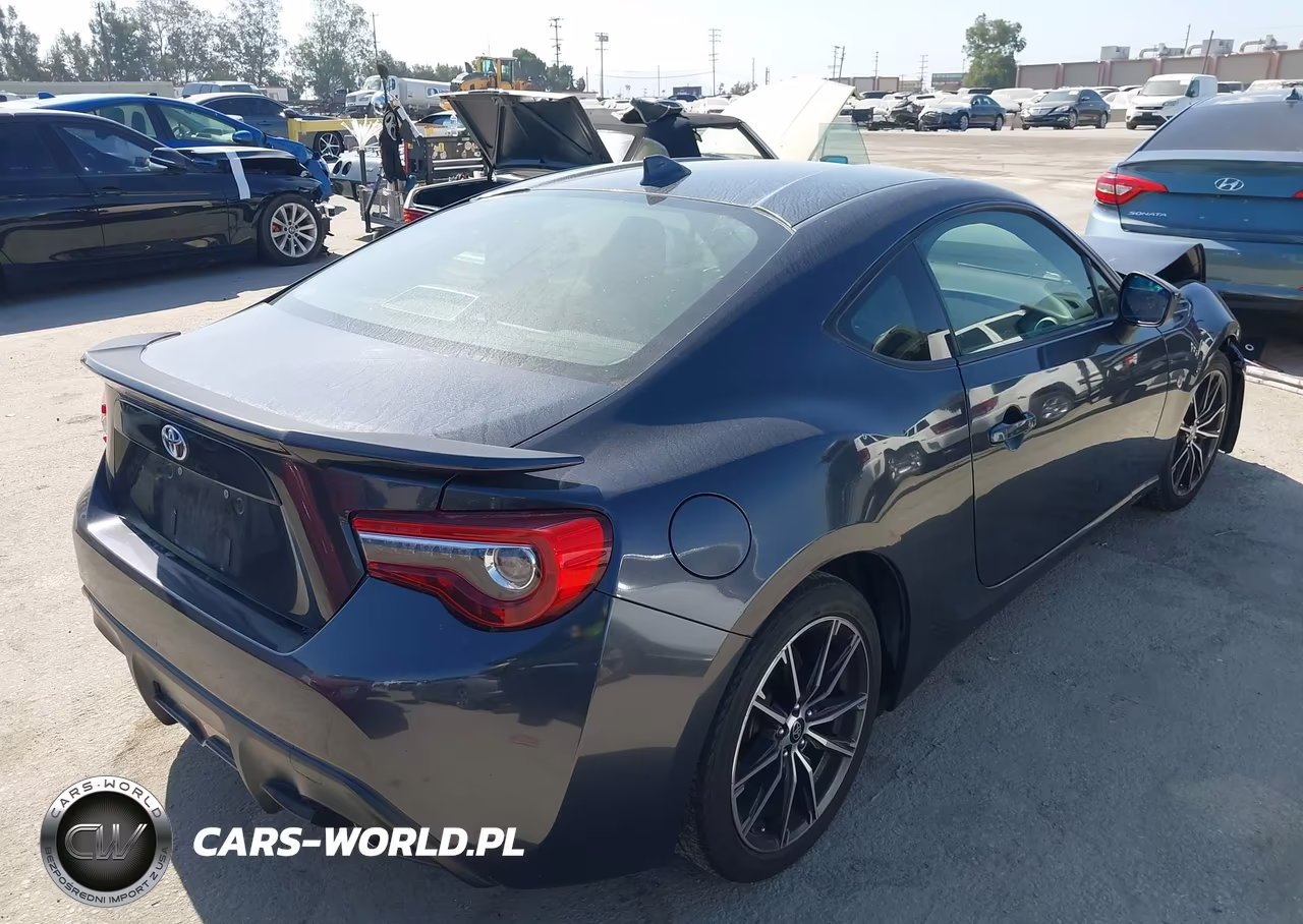 2017 Toyota 86 VIN:JF1ZNAA19H8705937 - 4