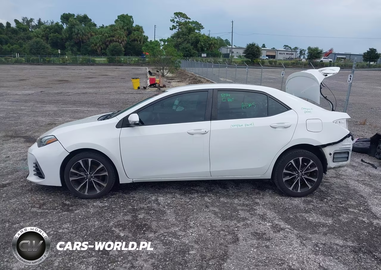2018 Toyota Corolla Se VIN:2T1BURHE9JC018604 - 14