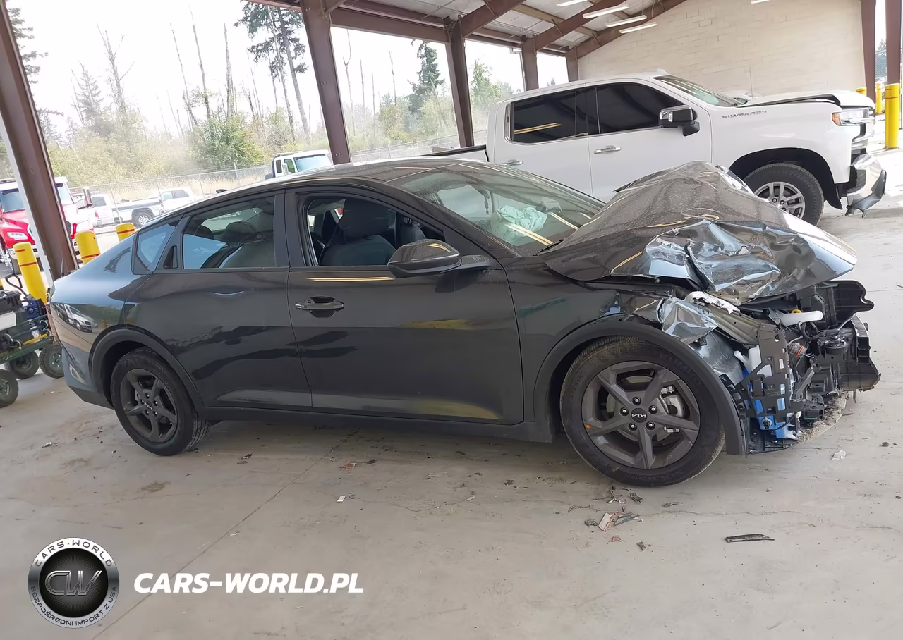 2026 Kia K4 Lxs VIN:3KPFT4DEXTE353159 - 13