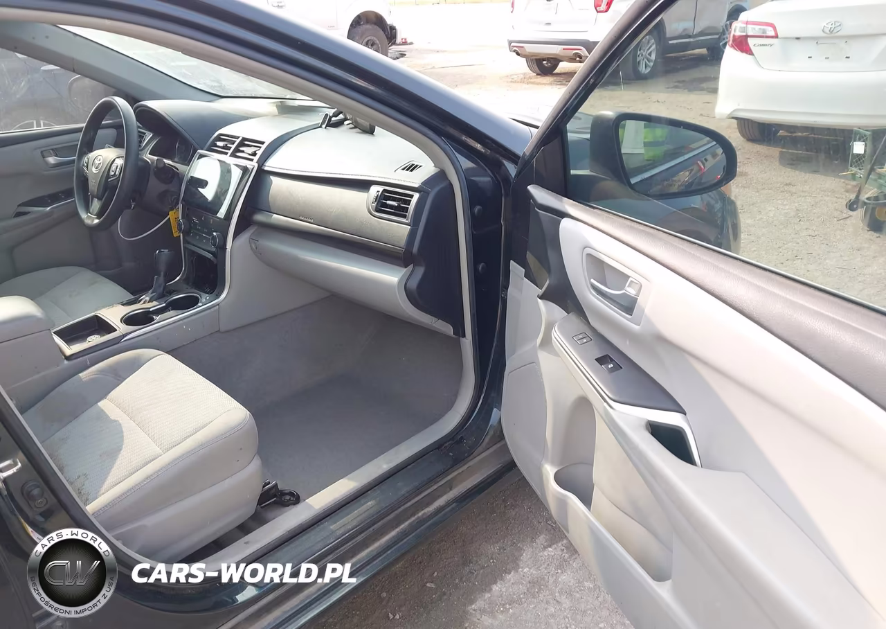 2017 Toyota Camry Le VIN:4T1BF1FK4HU627225 - 5
