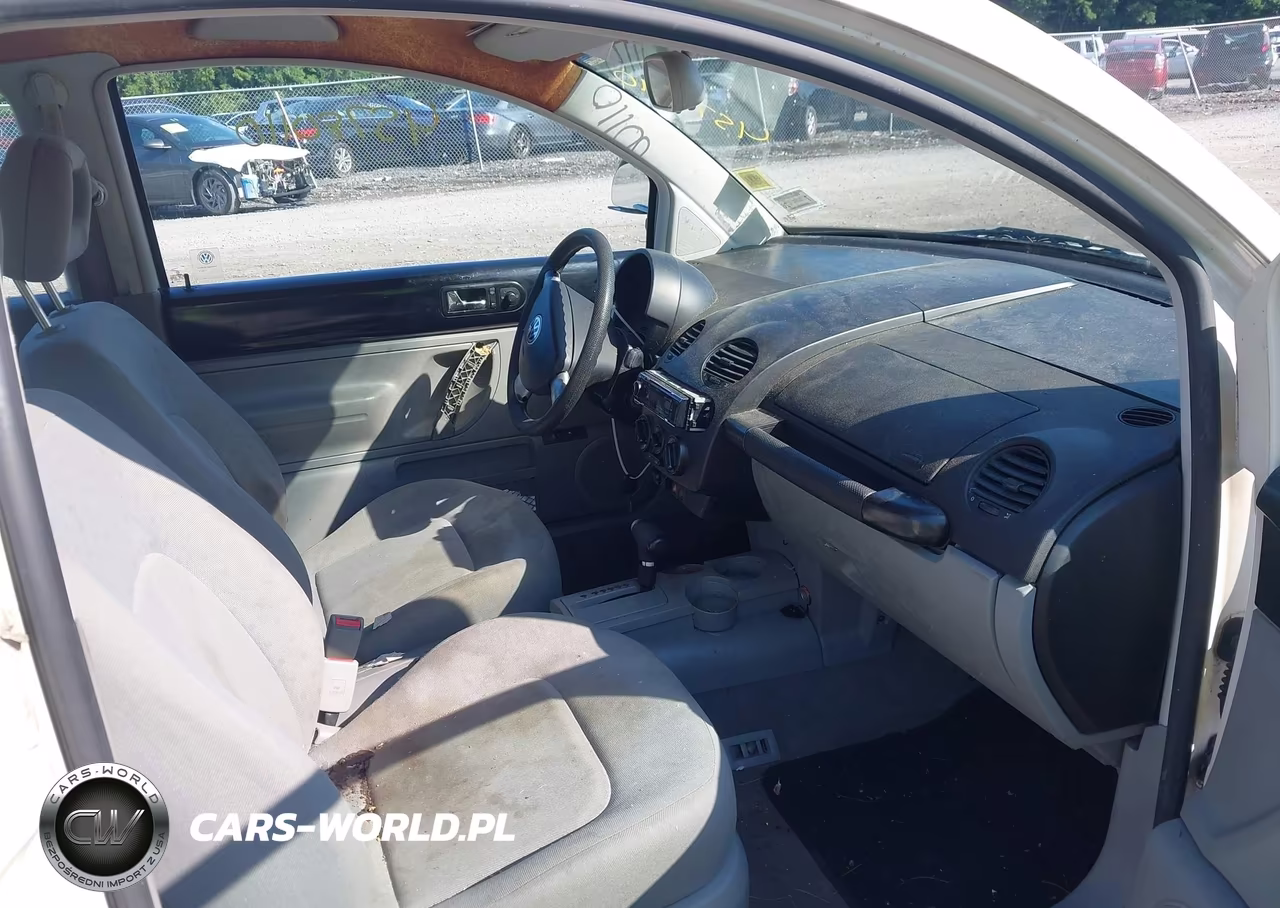 1999 Volkswagen New Beetle Gls VIN:3VWCC21C4XM407851 - 5