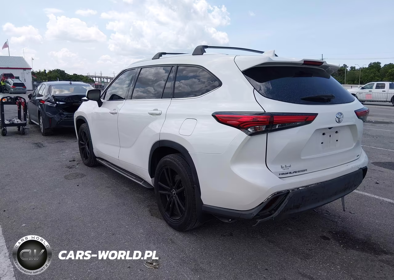 2020 Toyota Highlander Xle VIN:5TDGZRAH9LS505596 - 3