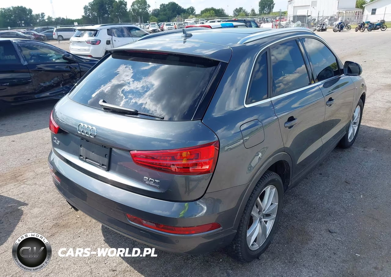 2018 Audi Q3 2.0T Premium-2.0T Sport Premium VIN:WA1JCCFS5JR029314 - 4