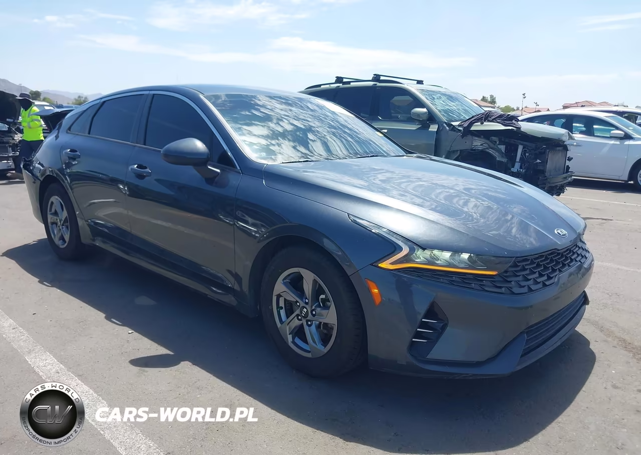 2021 Kia K5 Lxs – zdjęcie 1 z 17