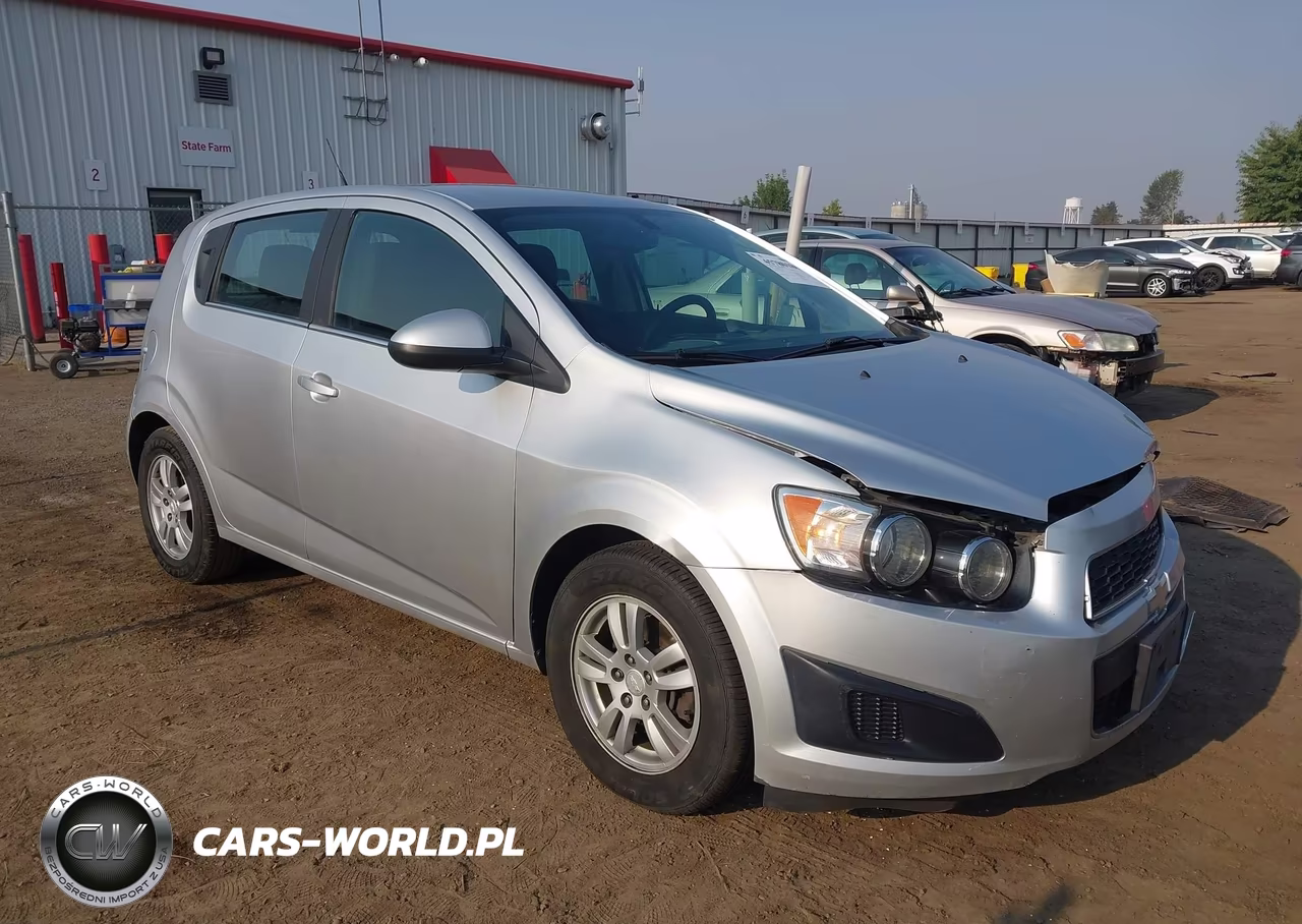 2014 Chevrolet Sonic Lt Auto – zdjęcie 1 z 19