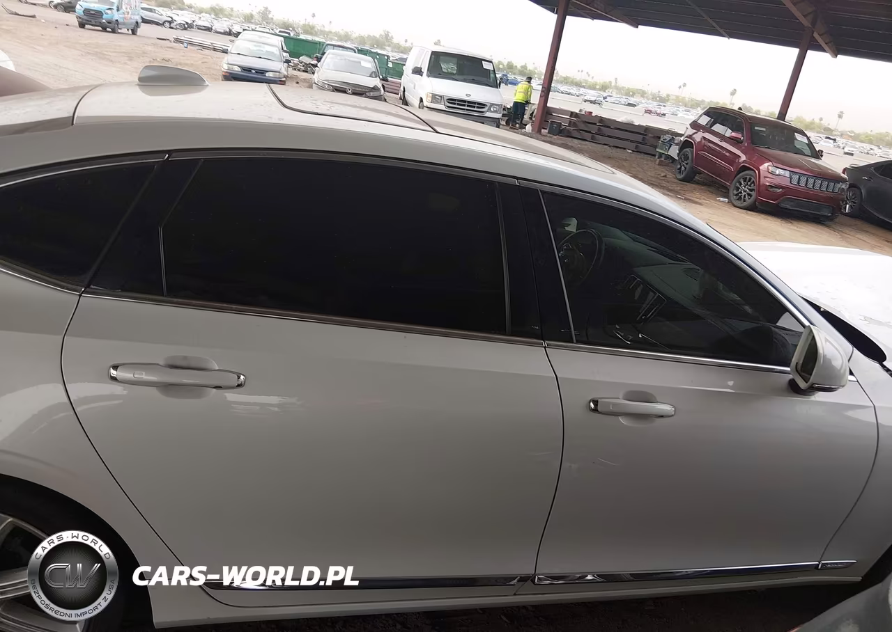 2018 Volvo S90 T6 Inscription VIN:LVY992ML8JP029681 - 14