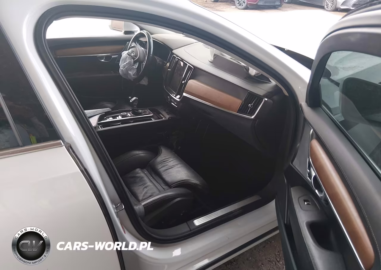 2018 Volvo S90 T6 Inscription VIN:LVY992ML8JP029681 - 5
