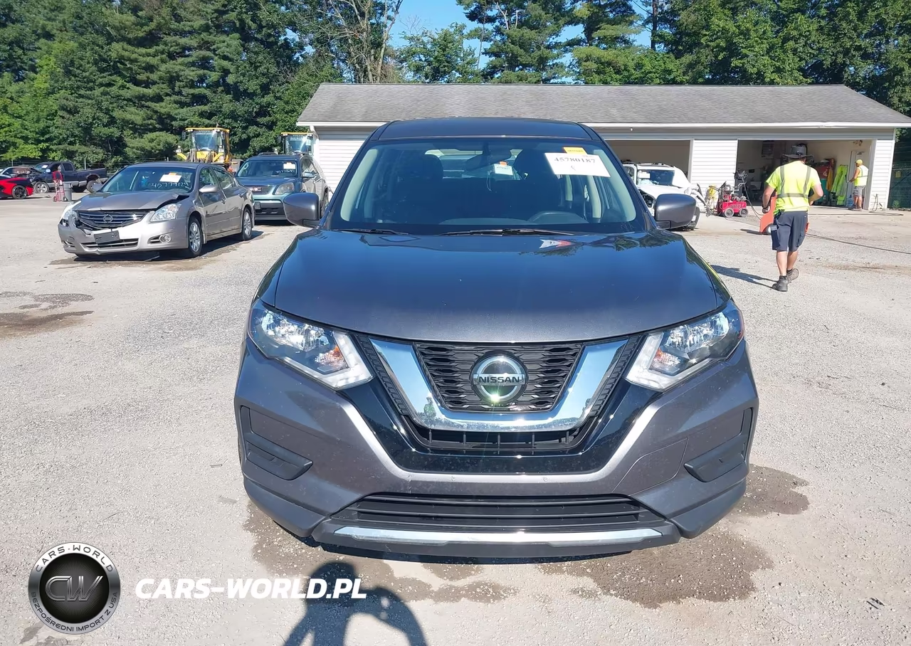 2018 Nissan Rogue S VIN:5N1AT2MV3JC841481 - 12