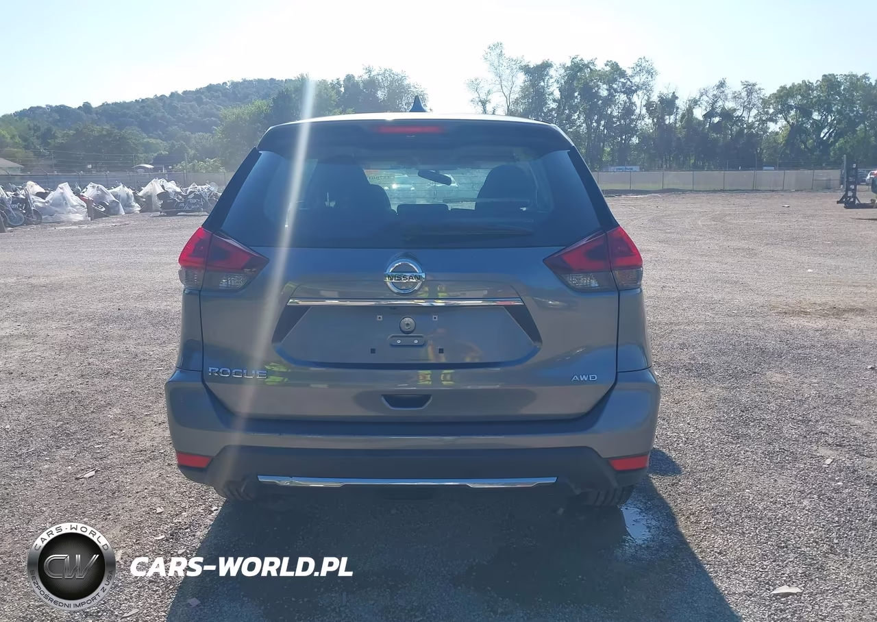 2018 Nissan Rogue S VIN:5N1AT2MV3JC841481 - 16