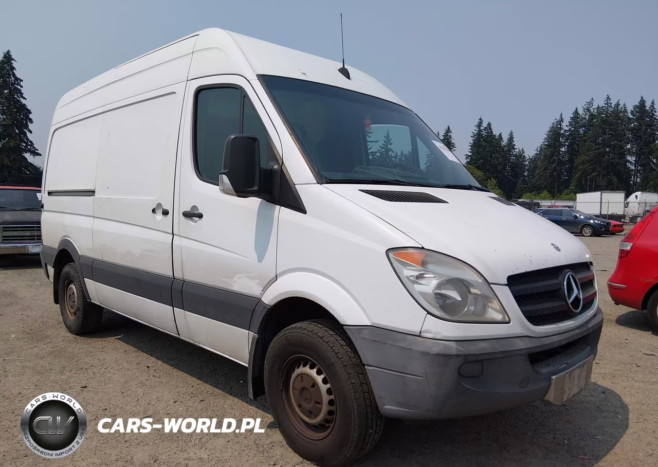 2010 Mercedes-Benz Sprinter Van 2500