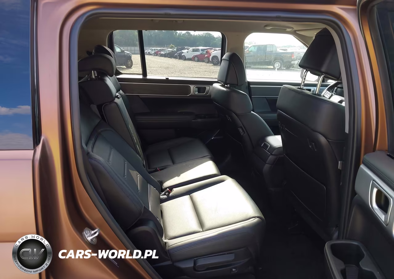 2024 Hyundai Santa Fe Limited VIN:5NMP44GL9RH038480 - 8