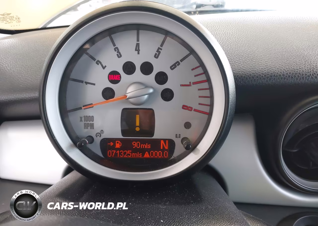 2009 Mini Cooper VIN:WMWMF33539TW73673 - 7