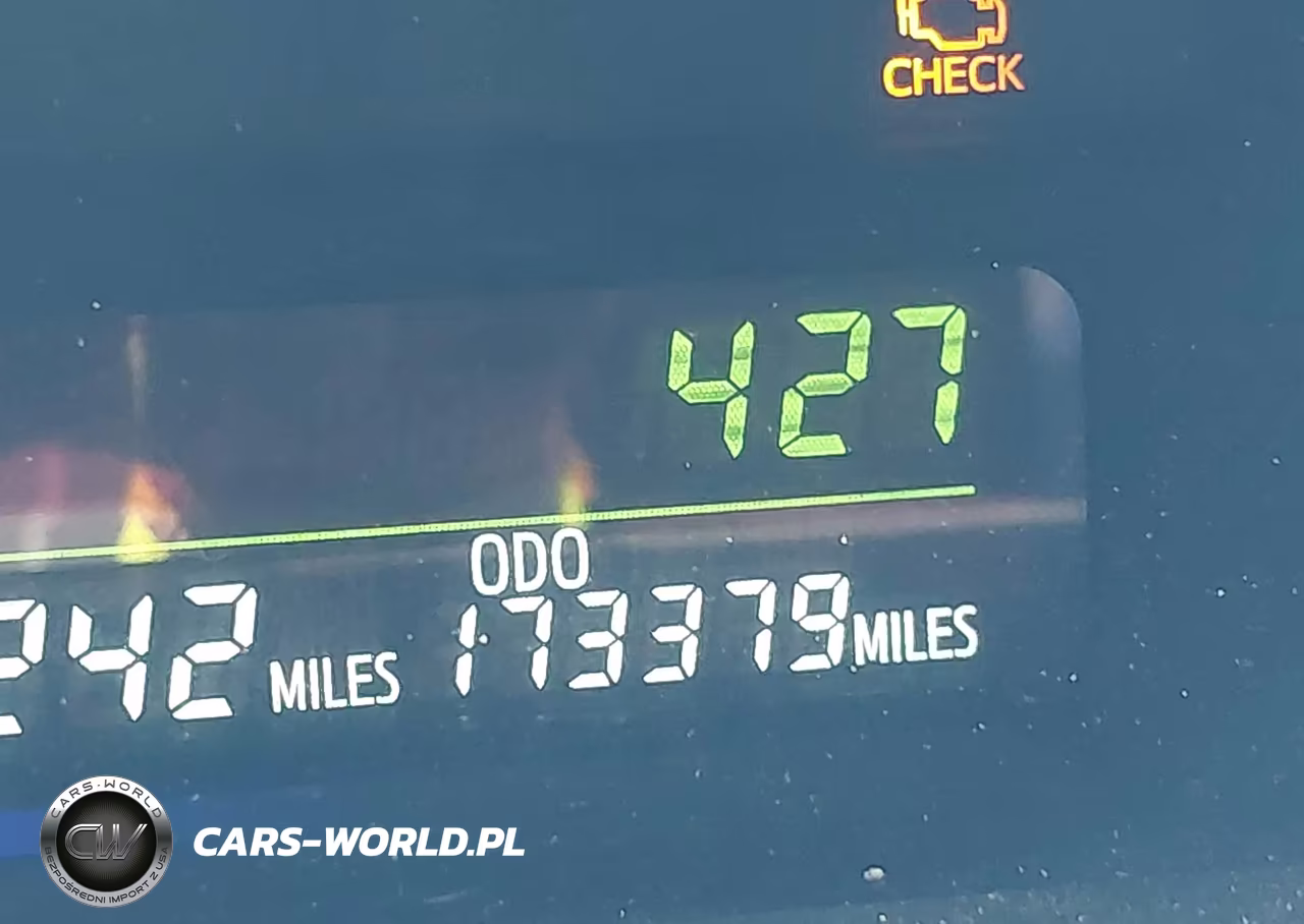 2012 Toyota Prius V Three VIN:JTDZN3EU5C3184165 - 15
