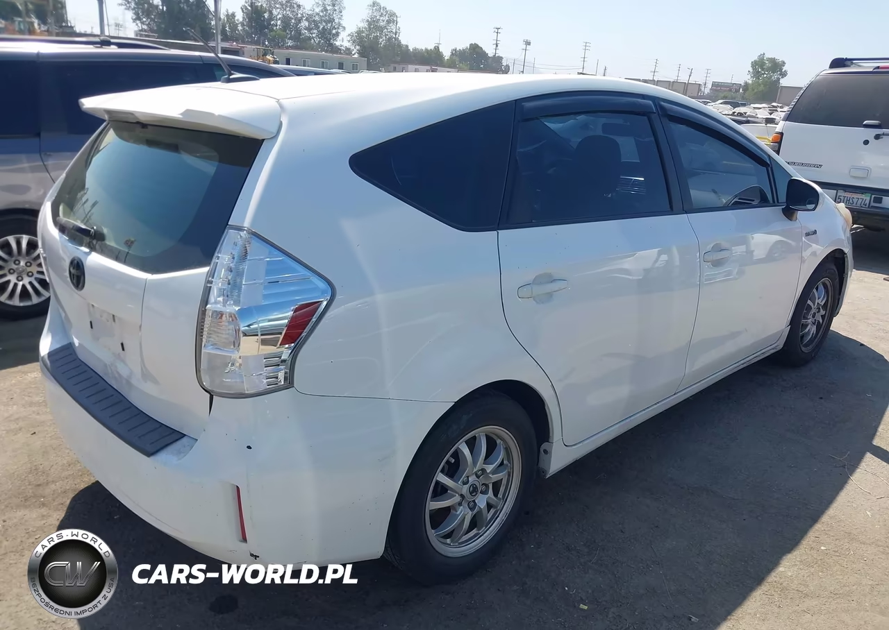 2012 Toyota Prius V Three VIN:JTDZN3EU5C3184165 - 4