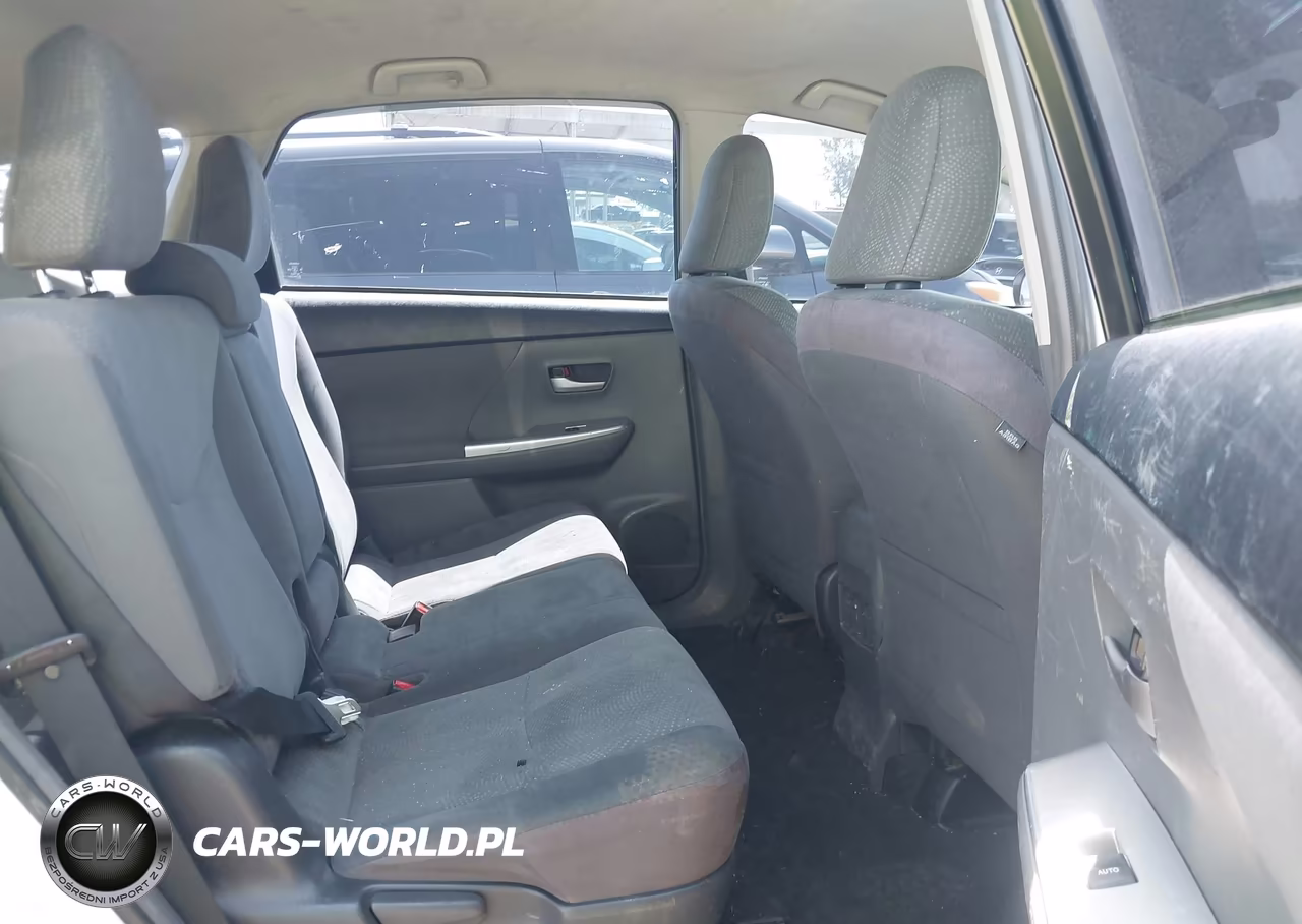 2012 Toyota Prius V Three VIN:JTDZN3EU5C3184165 - 8