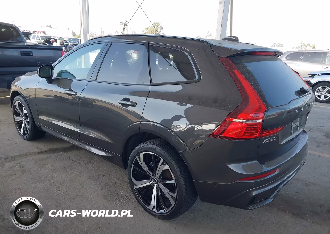 2025 Volvo Xc60 B5 Ultra VIN:YV4M12RM5S1002076 - 3