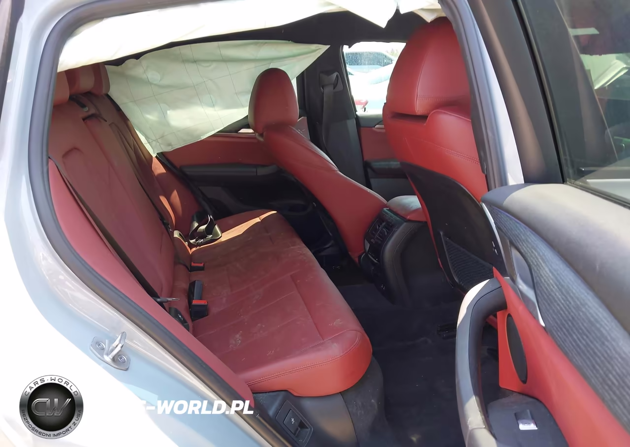 2022 BMW X4 xDrive30I VIN:5UX33DT03N9K01660 - 8