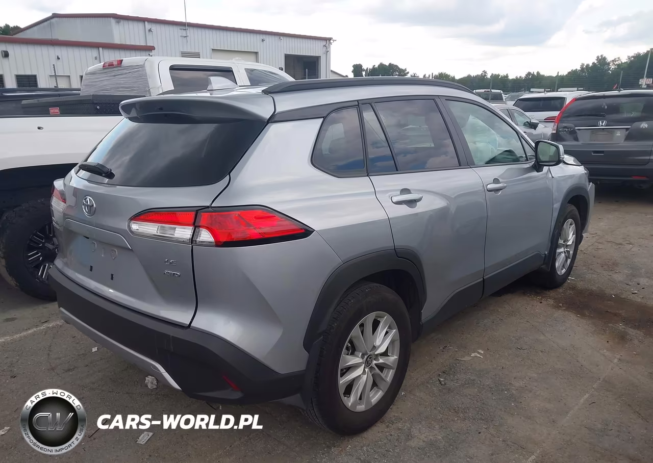 2024 Toyota Corolla Cross Le VIN:7MUBAABG9RV096927 - 4