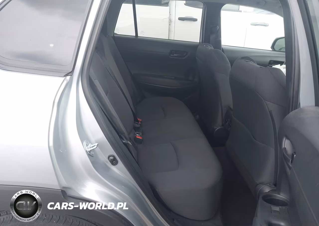 2024 Toyota Corolla Cross Le VIN:7MUBAABG9RV096927 - 8