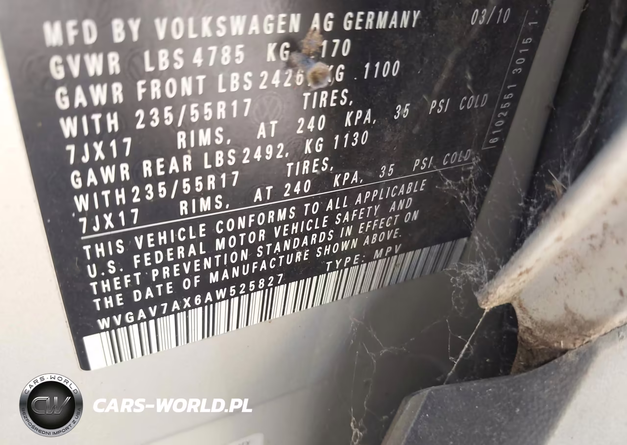 2010 Volkswagen Tiguan S VIN:WVGAV7AX6AW525827 - 9