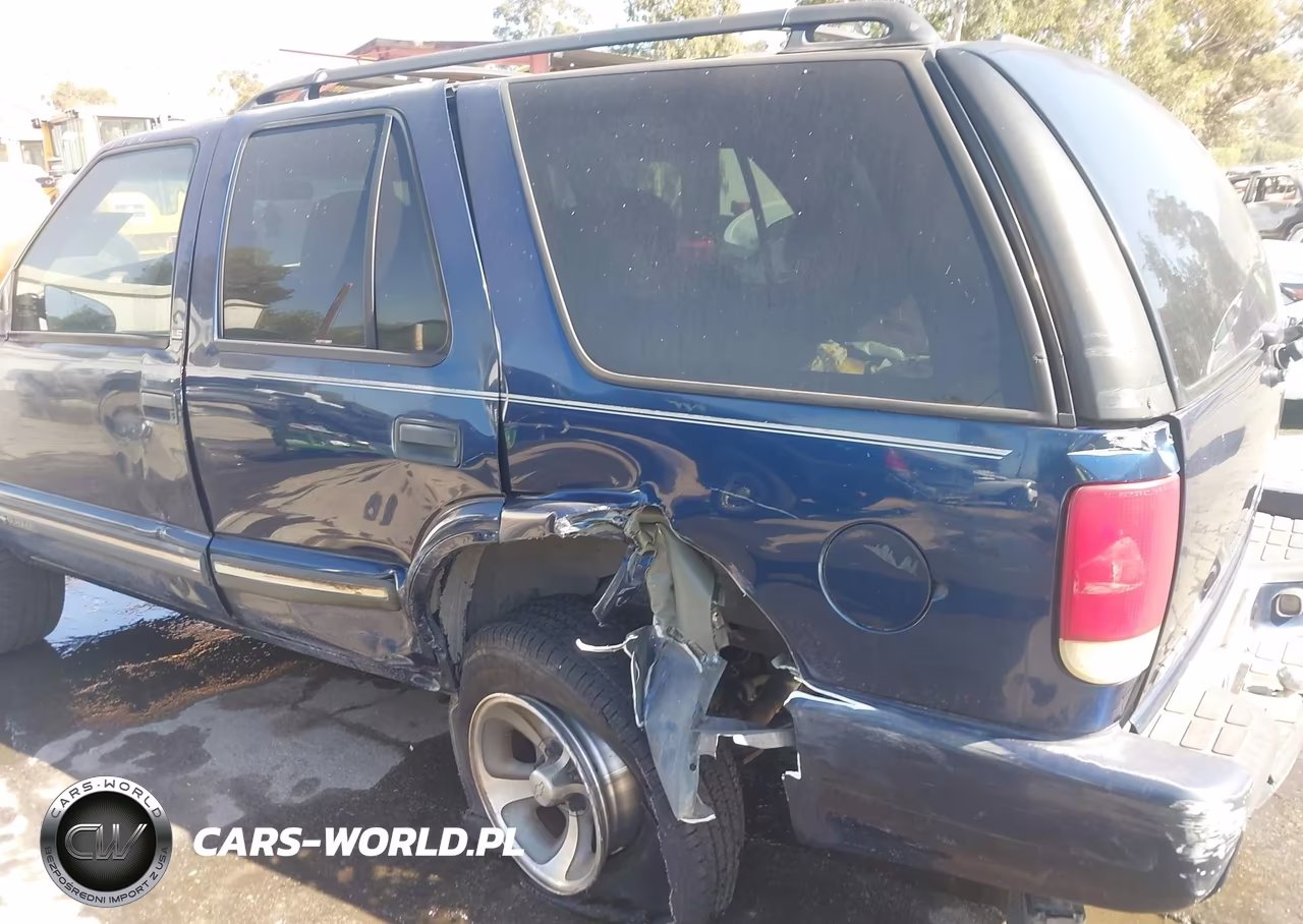 2001 Chevrolet Blazer Ls VIN:1GNCS13W212152887 - 12