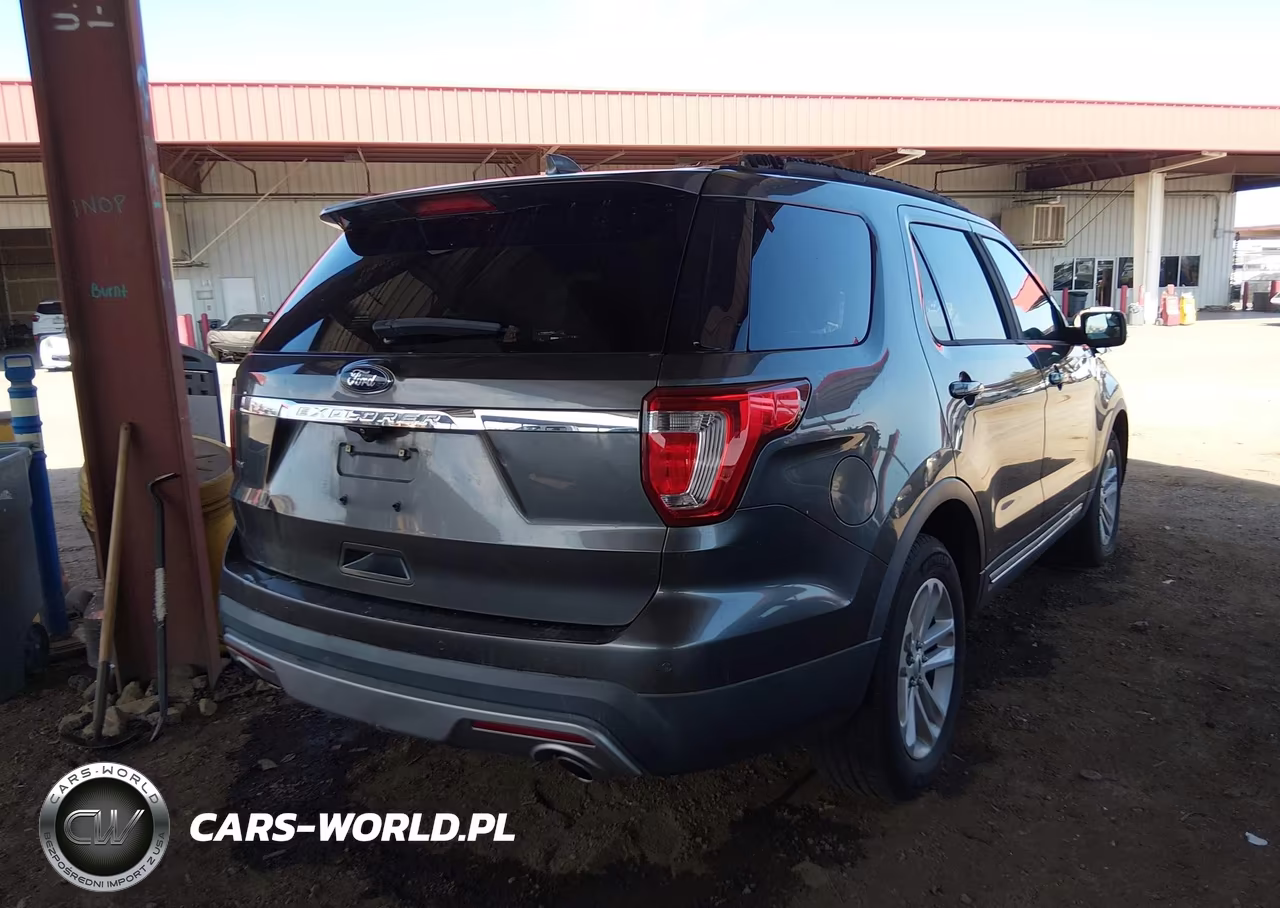 2016 Ford Explorer Xlt VIN:1FM5K7D89GGC05290 - 4