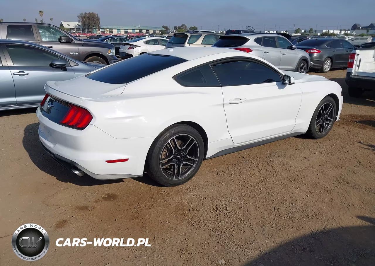 2018 Ford Mustang Ecoboost VIN:1FA6P8TH8J5125067 - 4