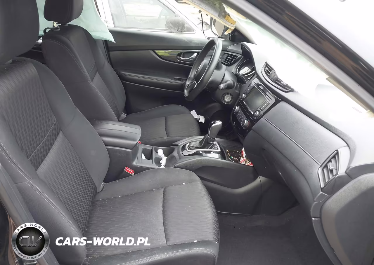 2018 Nissan Rogue S VIN:KNMAT2MV7JP531587 - 5
