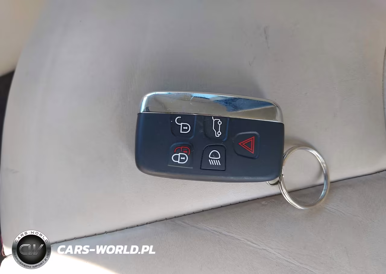 2012 Land Rover Range Rover Evoque Pure Plus VIN:SALVV2BG5CH672552 - 11