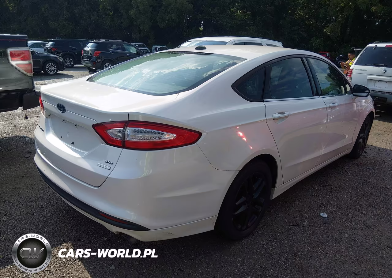 2013 Ford Fusion Se VIN:3FA6P0HR6DR361074 - 4