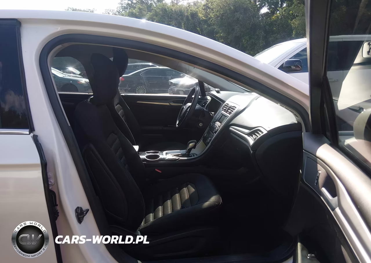 2013 Ford Fusion Se VIN:3FA6P0HR6DR361074 - 5