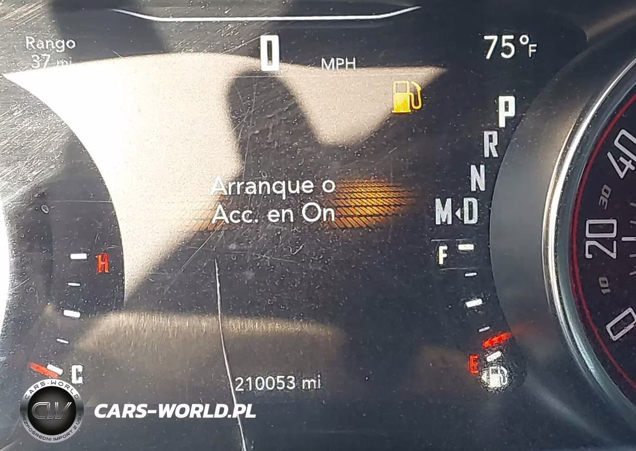 2017 Dodge Challenger Sxt VIN:2C3CDZAG6HH549005 - 15