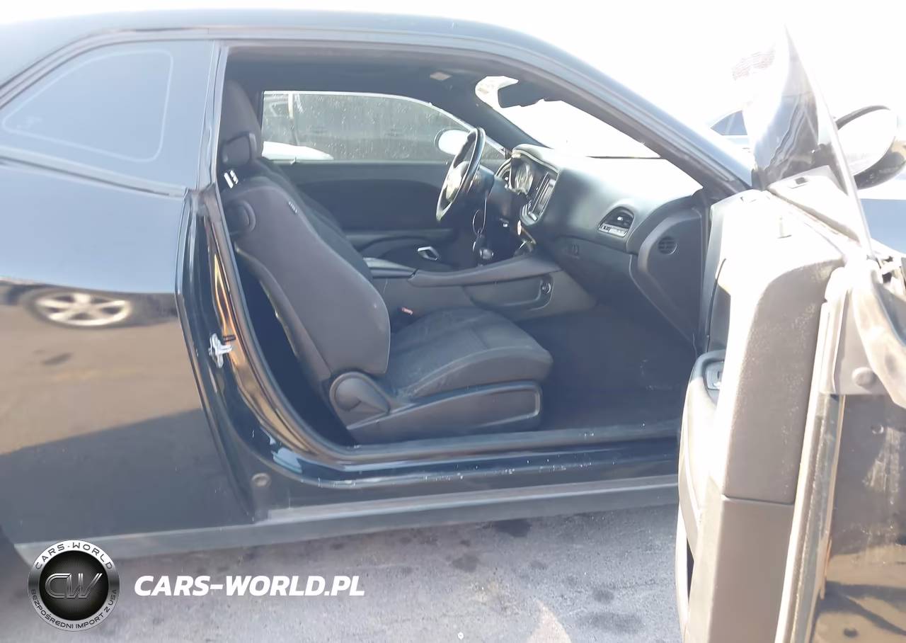 2017 Dodge Challenger Sxt VIN:2C3CDZAG6HH549005 - 5