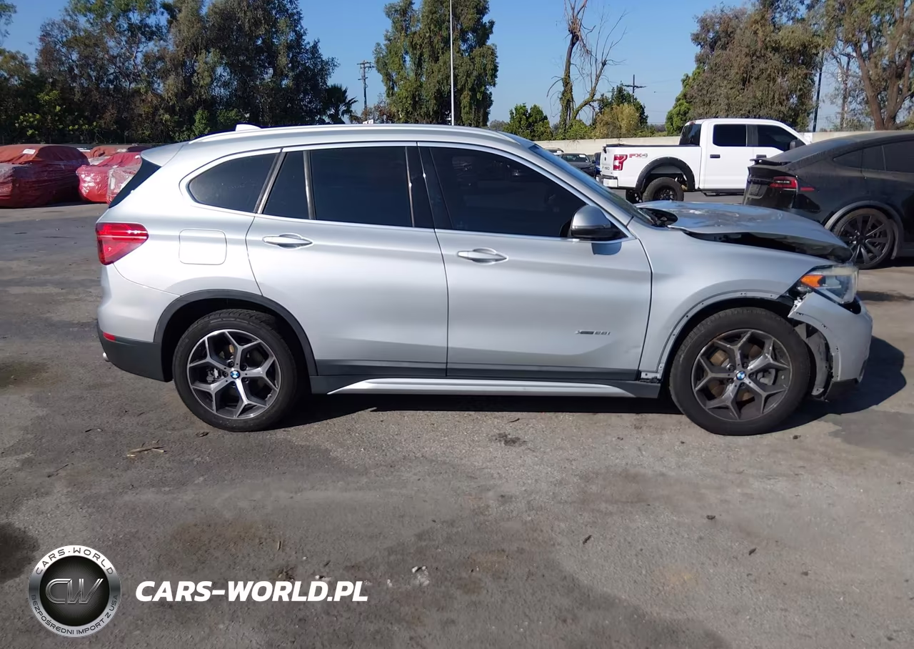 2016 BMW X1 xDrive28I VIN:WBXHT3C37GP881236 - 14