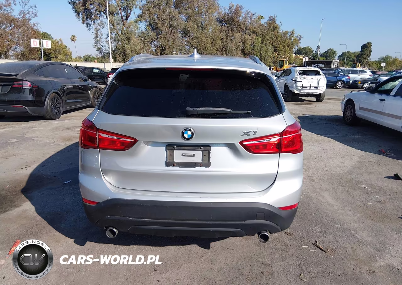 2016 BMW X1 xDrive28I VIN:WBXHT3C37GP881236 - 17