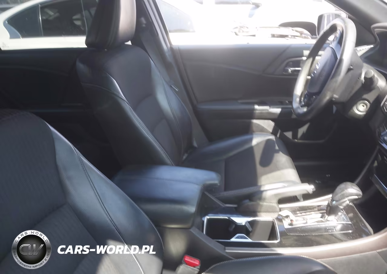 2016 Honda Accord Sport VIN:1HGCR2F51GA101703 - 5