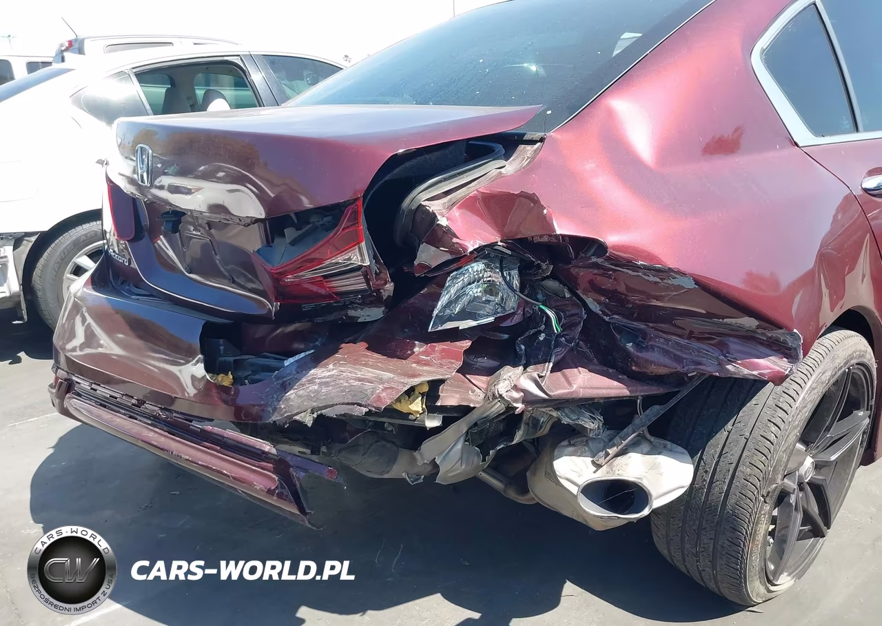2016 Honda Accord Sport VIN:1HGCR2F51GA101703 - 6