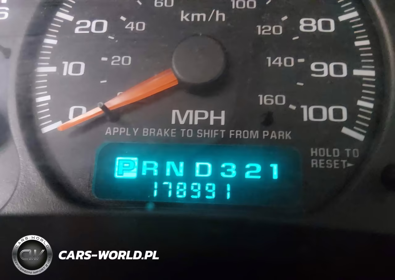 2001 Chevrolet Tahoe Ls VIN:1GNEC13T11R178268 - 15