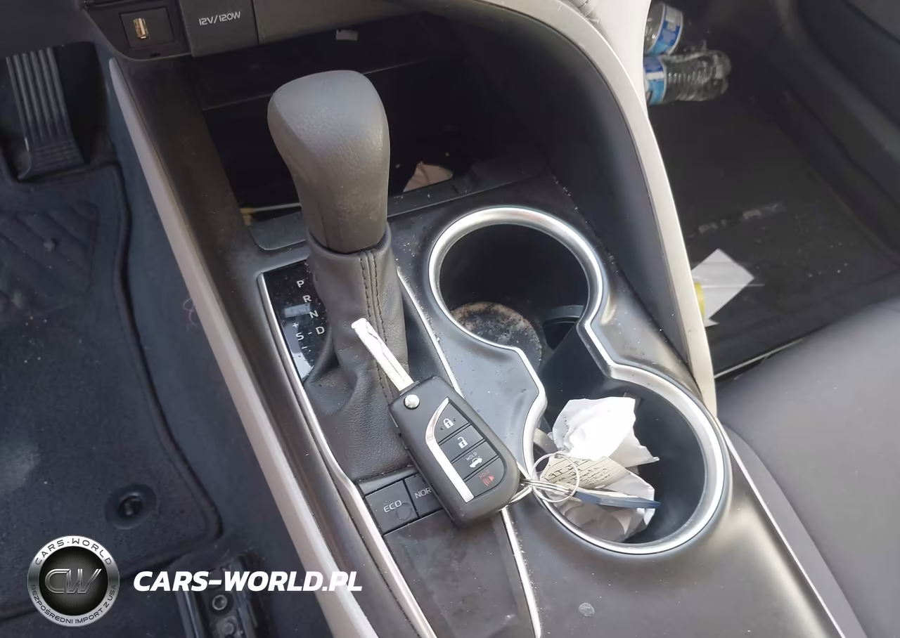 2024 Toyota Camry Le VIN:4T1C11AKXRU882960 - 11