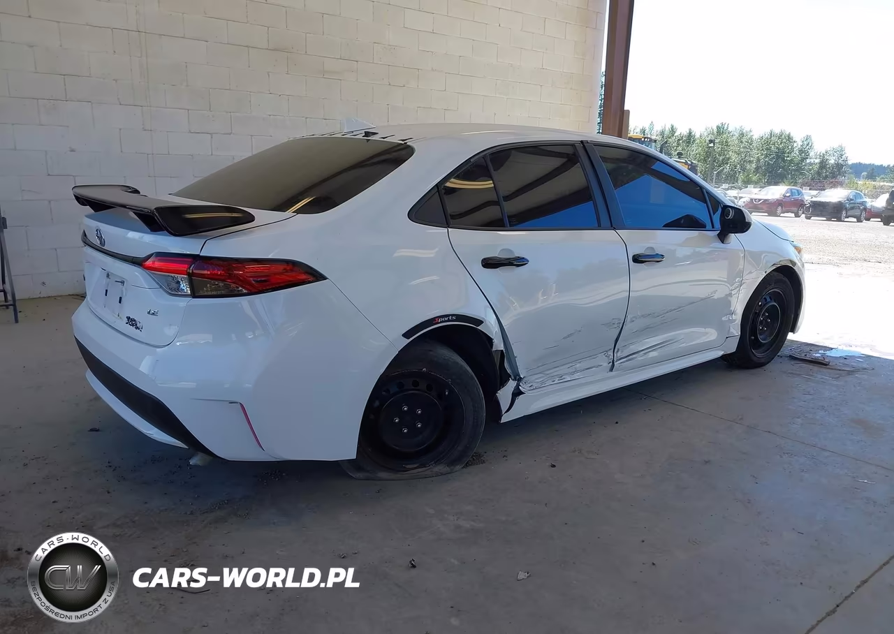 2020 Toyota Corolla Le VIN:5YFEPRAE1LP105463 - 4