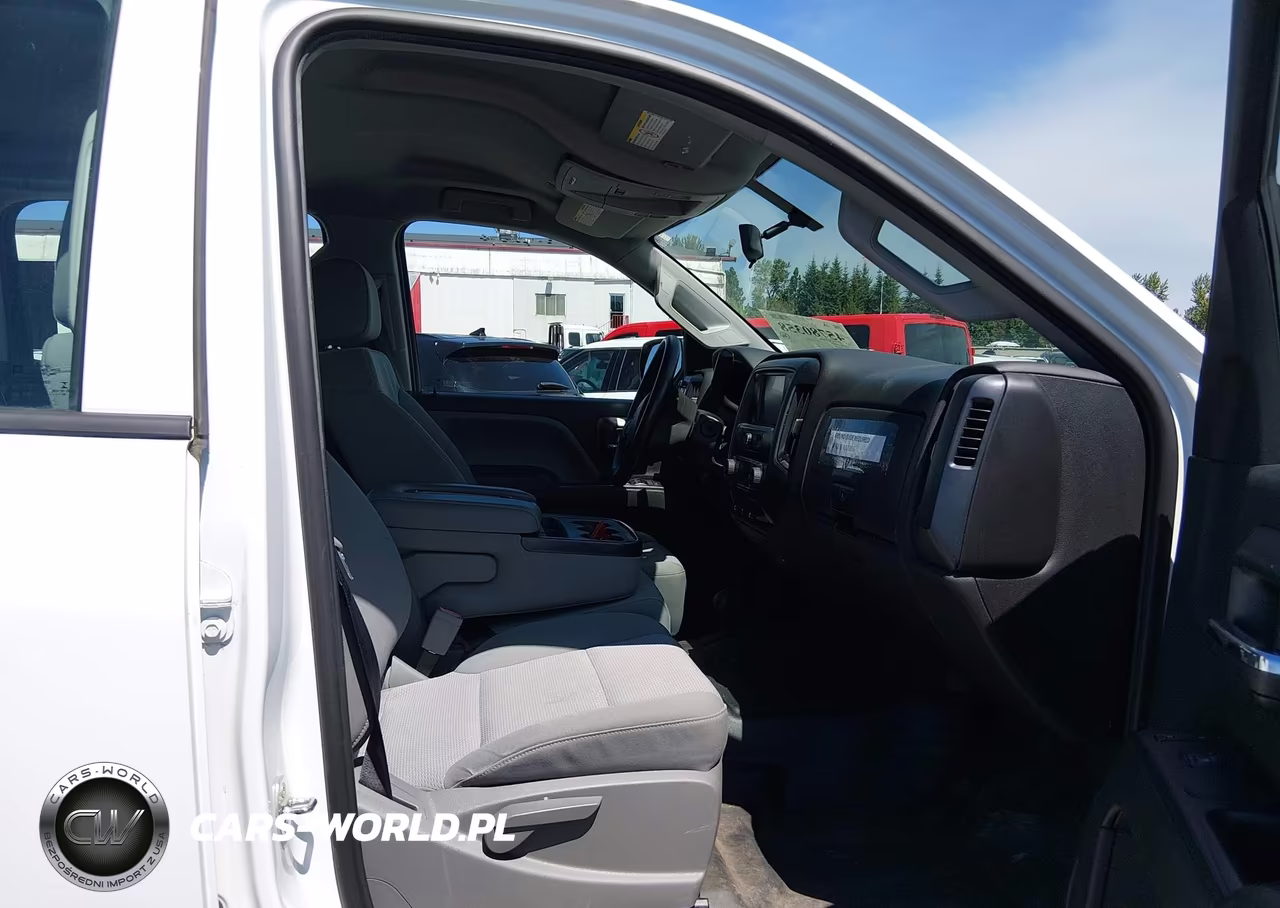 2018 Chevrolet Silverado 2500Hd Wt VIN:1GC1KUEG7JF259465 - 5