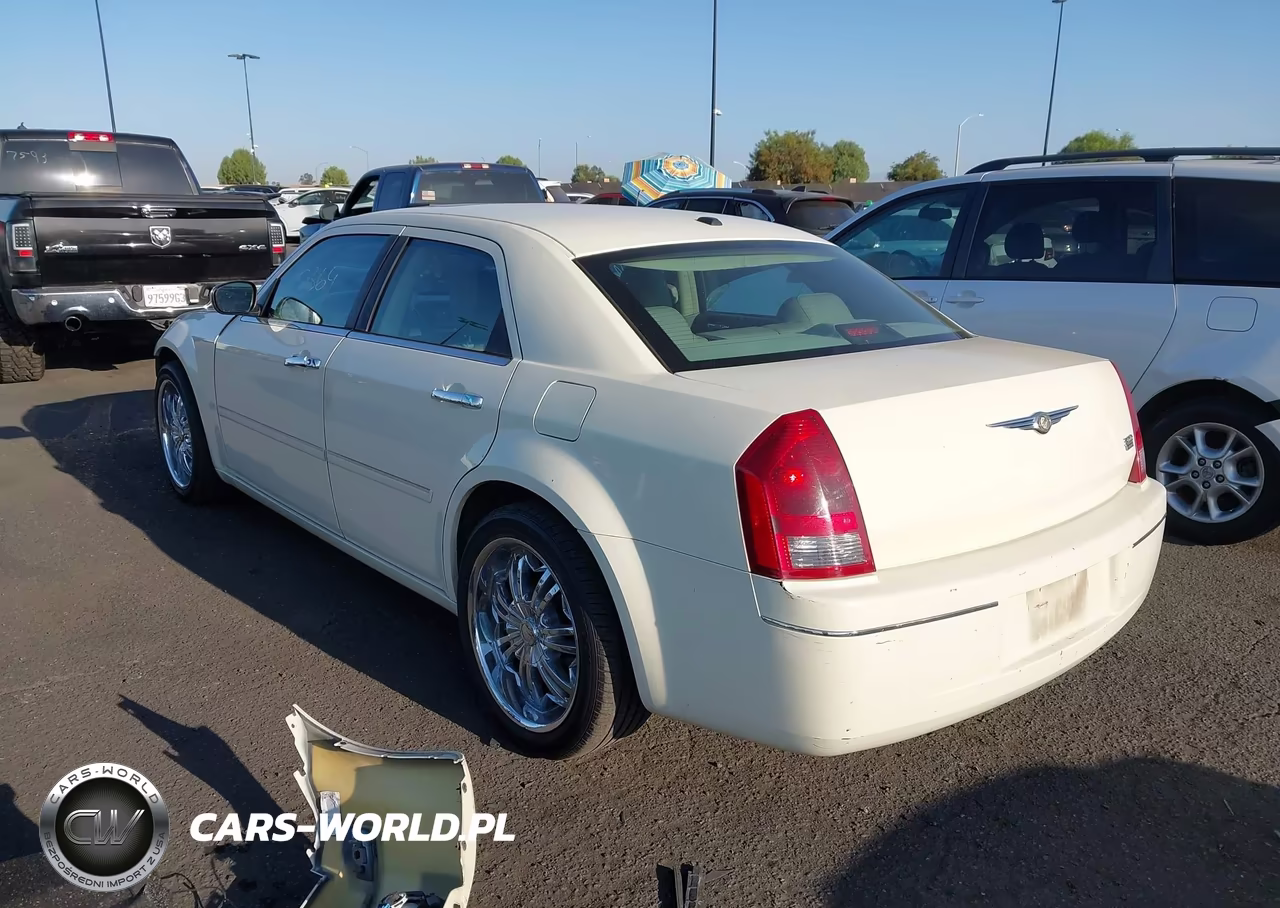2007 Chrysler 300 Touring VIN:2C3KA53G77H786630 - 3
