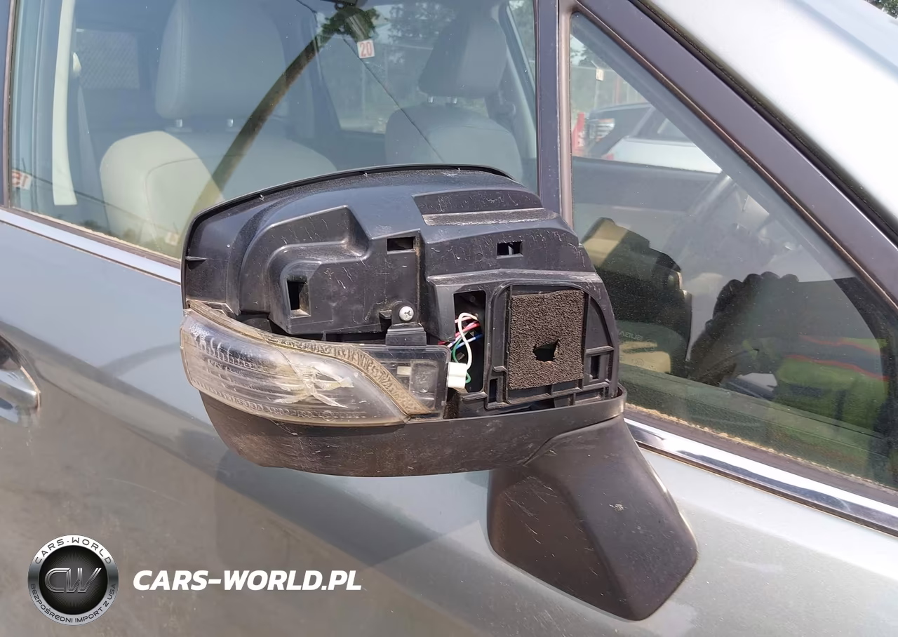 2015 Subaru Forester 2.5I Touring VIN:JF2SJAWC7FH540499 - 17